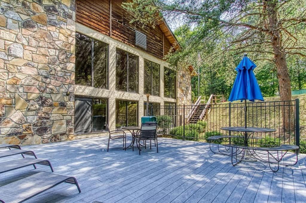 Pinecrest Townhomes-1King-2Queen Unit-Renovated Пиджен Фордж Екстериор снимка