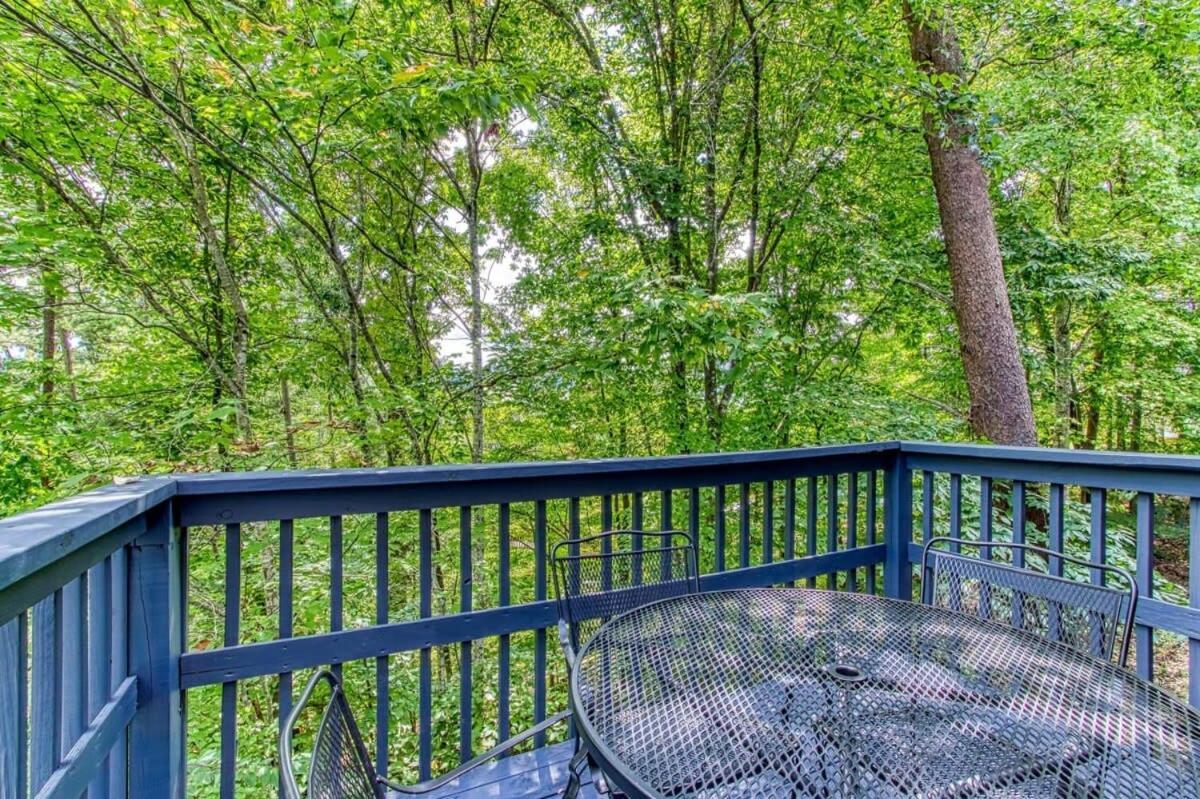 Pinecrest Townhomes-1King-2Queen Unit-Renovated Пиджен Фордж Екстериор снимка